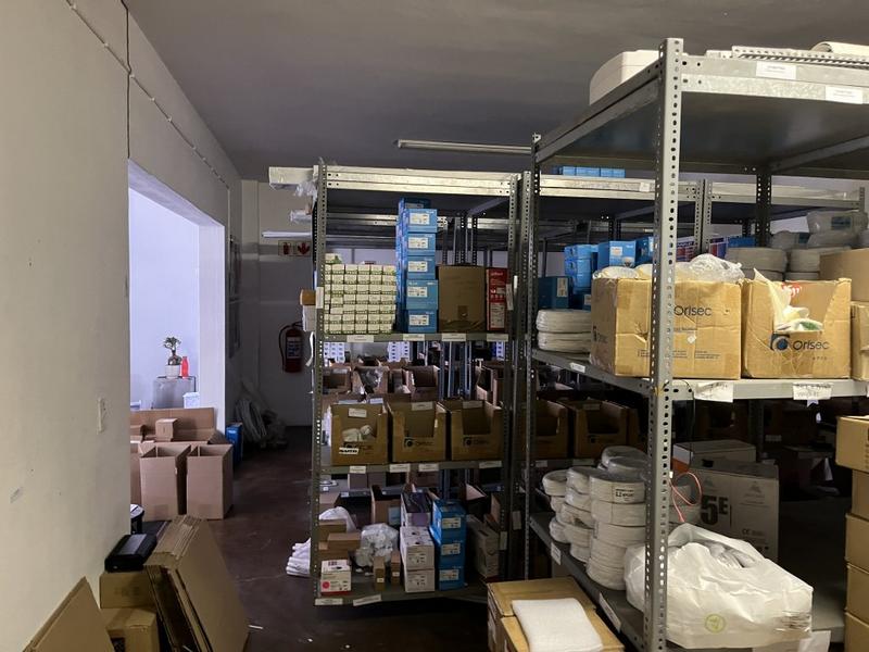 To Let commercial Property for Rent in Montague Gardens Western Cape